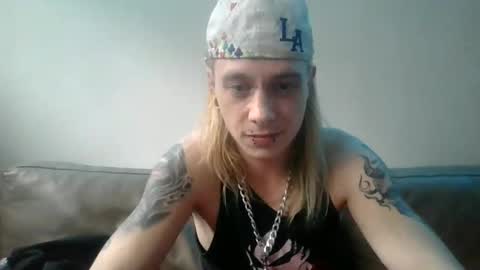 Snapshot of altboy010 chatting on February 19, 2026, 3:19 pm altboy010 online show from February 19, 2026, 3:19 pm