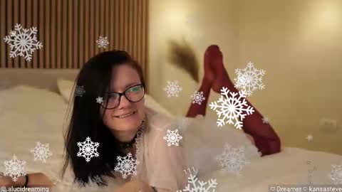 Lucid Dreaming online show from November 23, 2025, 3:45 pm