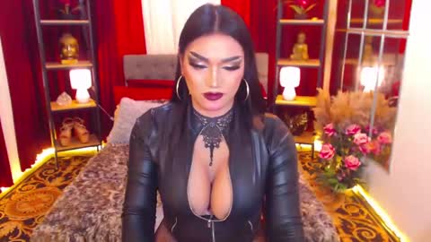 Alura Jhenson online show from January 13, 2025, 5:55 pm