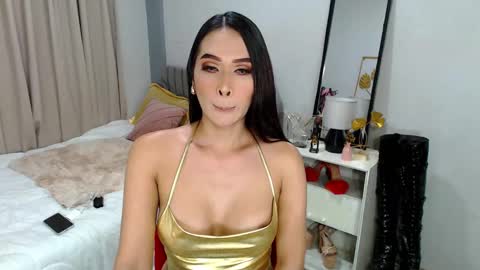 Snapshot of aluxariadnax chatting on September 14, 2025, 10:25 am Ariadna online show from September 14, 2025, 10:25 am