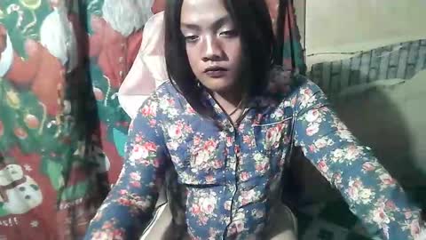 alvin4759 online show from November 26, 2025, 2:40 pm