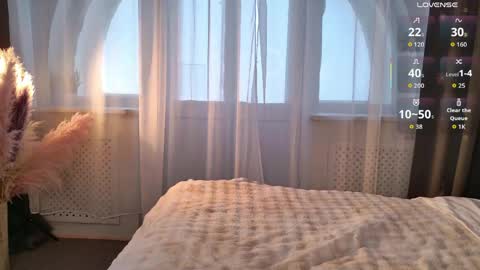 Lilu online show from April 28, 2026, 5:12 am