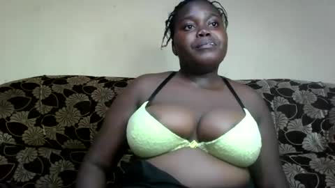 Snapshot of alyabeiby chatting on June 22, 2026, 9:23 pm alyabeiby online show from June 22, 2026, 9:23 pm