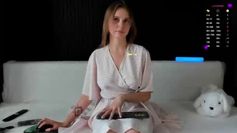 Snapshot of alyona_24 chatting on November 1, 2025, 12:18 pm Alena online show from November 1, 2025, 12:18 pm