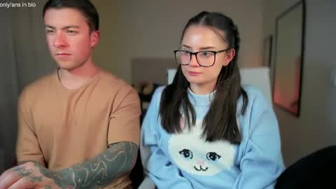 look onlyfans in screen online show from February 27, 2025, 3:25 am