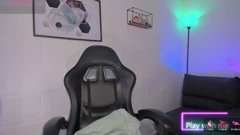 Alyson online show from February 6, 2026, 12:19 pm