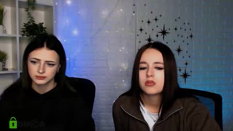 Snapshot of alyssamoan chatting on November 20, 2025, 12:49 pm alyssamoan online show from November 20, 2025, 12:49 pm