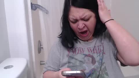 Alyssiaamorexo online show from February 12, 2025, 12:22 pm