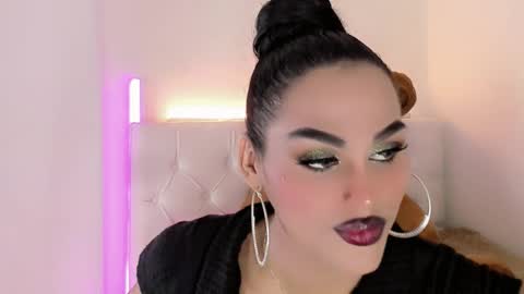 amal_baddel_ online show from January 17, 2026, 6:33 pm