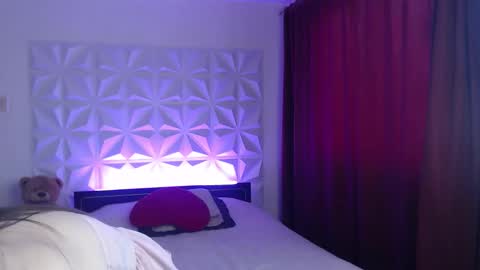 Amalett online show from February 8, 2026, 12:41 pm