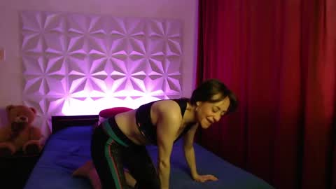 Snapshot of amalett chatting on April 13, 2026, 11:37 am Amalett online show from April 13, 2026, 11:37 am