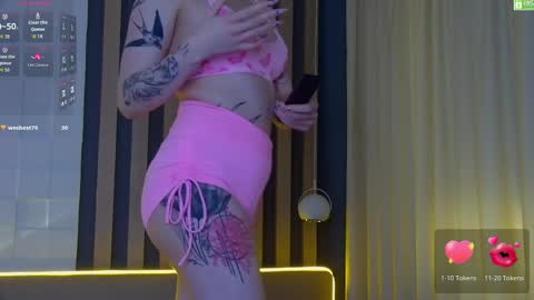 Amalia online show from June 3, 2026, 1:25 pm