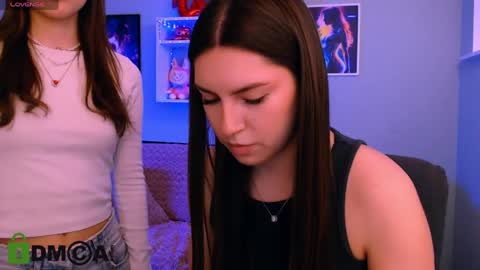 Snapshot of amalialowell chatting on April 3, 2026, 12:58 pm Amalia online show from April 3, 2026, 12:58 pm