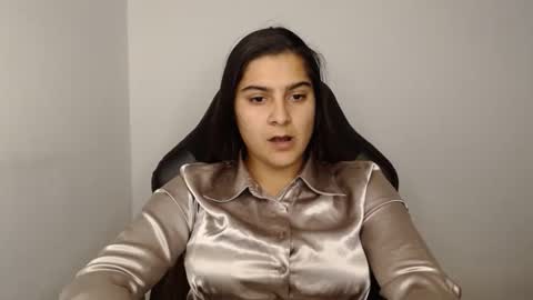 Snapshot of amanda5star chatting on December 4, 2024, 1:03 am The queen of the biceps online show from December 4, 2024, 1:03 am