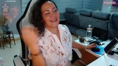  Amanda  online show from February 11, 2026, 2:27 am