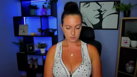 Amanda online show from July 13, 2026, 1:14 pm