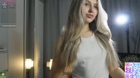 Snapshot of amanda_sayhey chatting on November 7, 2025, 7:47 pm online show from November 7, 2025, 7:47 pm