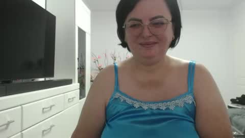 Snapshot of amandamuller1982 chatting on December 5, 2024, 7:16 am Anda online show from December 5, 2024, 7:16 am