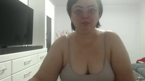 Snapshot of amandamuller1982 chatting on January 27, 2025, 12:01 am Anda online show from January 27, 2025, 12:01 am