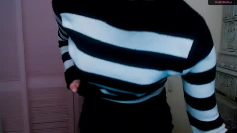 Snapshot of amandasentin chatting on January 17, 2025, 8:34 am Amanda online show from January 17, 2025, 8:34 am