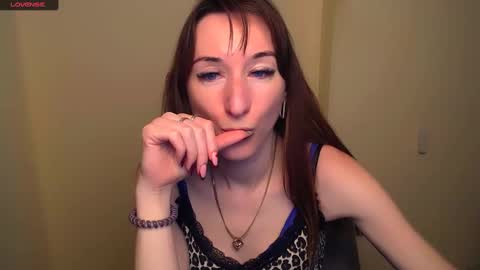 Snapshot of amandasentin chatting on March 2, 2025, 12:01 pm Amanda online show from March 2, 2025, 12:01 pm