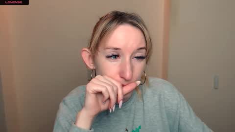 Snapshot of amandasentin chatting on September 16, 2025, 7:53 am Amanda online show from September 16, 2025, 7:53 am