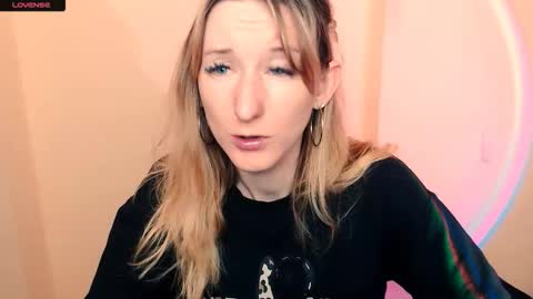 Snapshot of amandasentin chatting on October 9, 2025, 8:23 am Amanda online show from October 9, 2025, 8:23 am