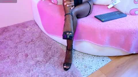 amara_blisss online show from March 21, 2026, 11:48 am