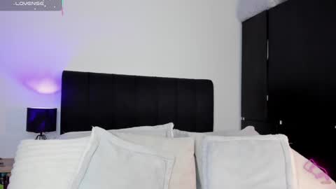 Snapshot of amara_vause chatting on February 4, 2025, 2:28 am - A M A R A - online show from February 4, 2025, 2:28 am