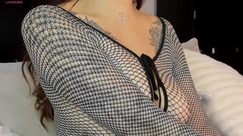 Snapshot of amara_vause chatting on February 7, 2025, 10:20 pm - A M A R A - online show from February 7, 2025, 10:20 pm