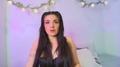 Amara Vega  online show from December 17, 2025, 5:13 am