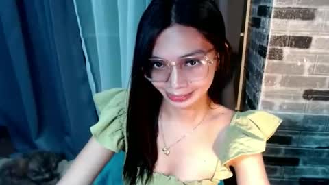 BELLA online show from February 12, 2026, 8:20 am