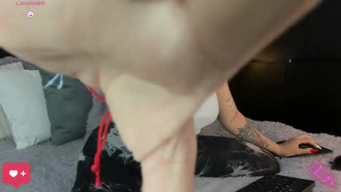 Snapshot of amarae chatting on January 11, 2026, 12:59 am Amara online show from January 11, 2026, 12:59 am