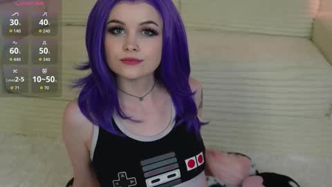 Snapshot of amaramoonglow chatting on November 20, 2025, 11:15 pm Amara online show from November 20, 2025, 11:15 pm