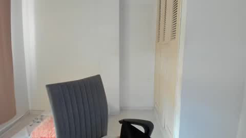 Amarantha online show from February 25, 2025, 7:47 pm