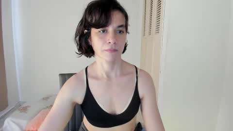 Amarantha online show from September 11, 2025, 8:42 pm