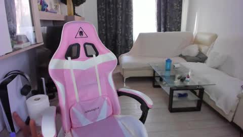 Snapshot of amateur_fitbabex chatting on March 8, 2025, 6:32 am amateur_fitbabex online show from March 8, 2025, 6:32 am