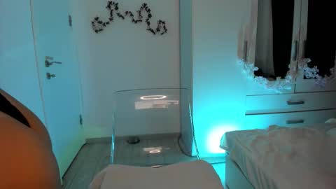 Snapshot of amateur_fitbabex chatting on September 14, 2025, 6:12 am amateur_fitbabex online show from September 14, 2025, 6:12 am