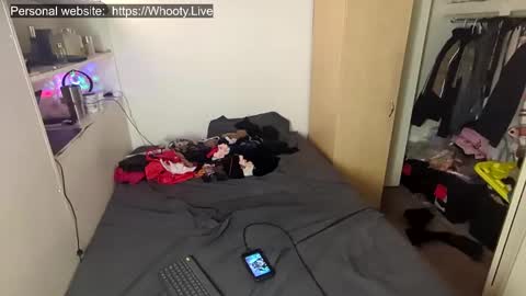 Snapshot of amateurchick chatting on December 7, 2024, 5:15 am Kissra online show from December 7, 2024, 5:15 am