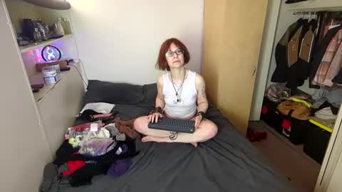 Snapshot of amateurchick chatting on February 3, 2025, 3:53 am Kissra online show from February 3, 2025, 3:53 am