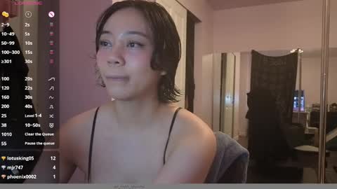 leash online show from April 16, 2026, 5:52 am