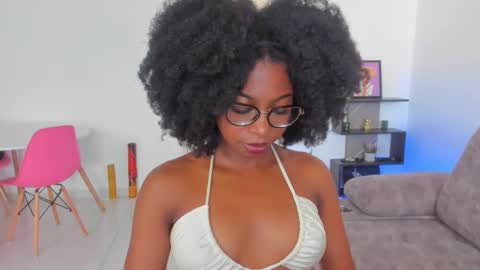 Tammy online show from November 15, 2025, 2:35 pm