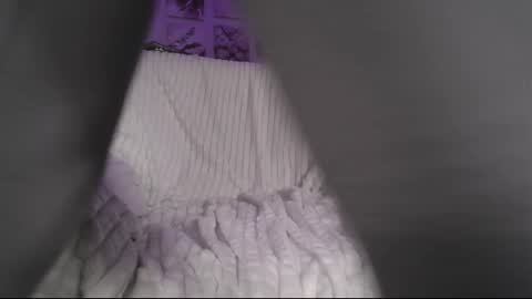 amazing_agness online show from February 27, 2025, 10:59 am