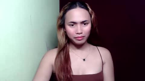 YELLA online show from April 22, 2026, 9:11 am