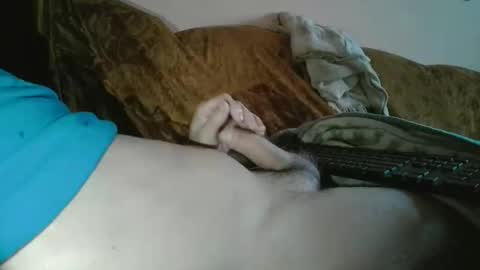 amazingcuteboy845 online show from October 18, 2025, 1:30 am