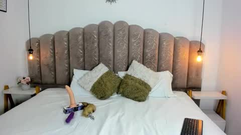 Snapshot of ambar85 chatting on November 17, 2025, 11:21 pm ambar85 online show from November 17, 2025, 11:21 pm