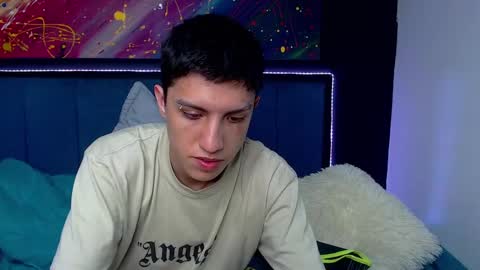 Snapshot of ambar_and_daimon chatting on December 13, 2024, 3:54 pm AMBAR AND DAIMON online show from December 13, 2024, 3:54 pm