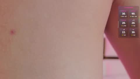 Snapshot of ambar_rosse25 chatting on November 13, 2025, 11:42 am Julieta online show from November 13, 2025, 11:42 am