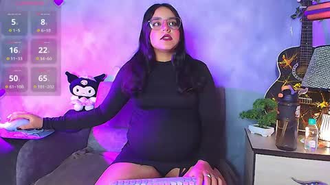 ambardevon_x online show from June 3, 2026, 9:31 pm