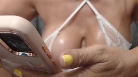 Ambar online show from January 17, 2025, 7:16 pm